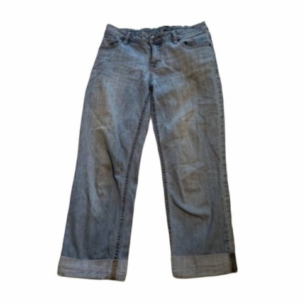 Apt. 9 Women's Size 4 Straight Crop Jean Modern Fit Light Wash Cuffed Stretch